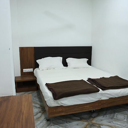 Hotel Aaram Kalupur Ahmadábád Exteriér fotografie