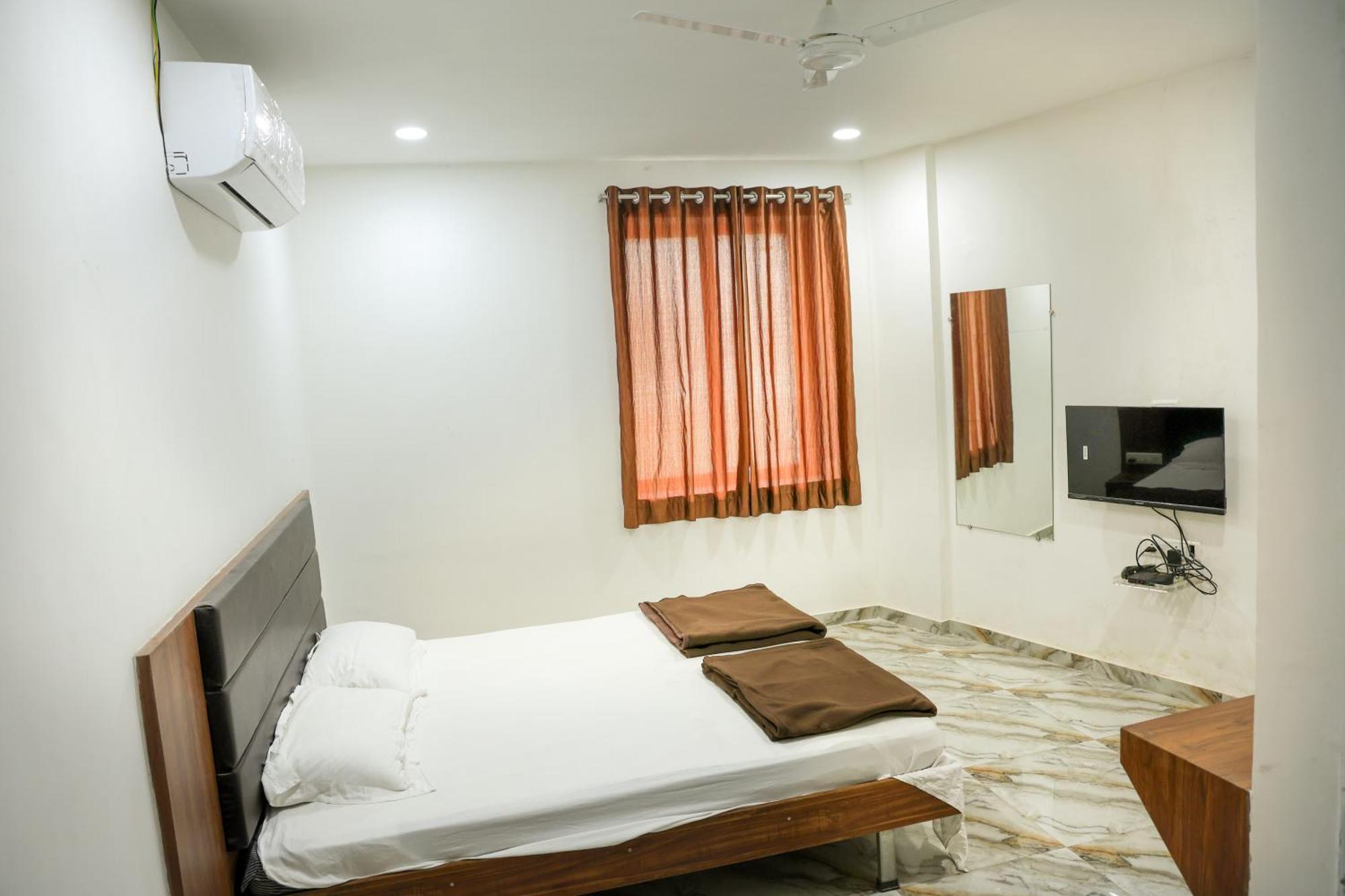 Hotel Aaram Kalupur Ahmadábád Exteriér fotografie