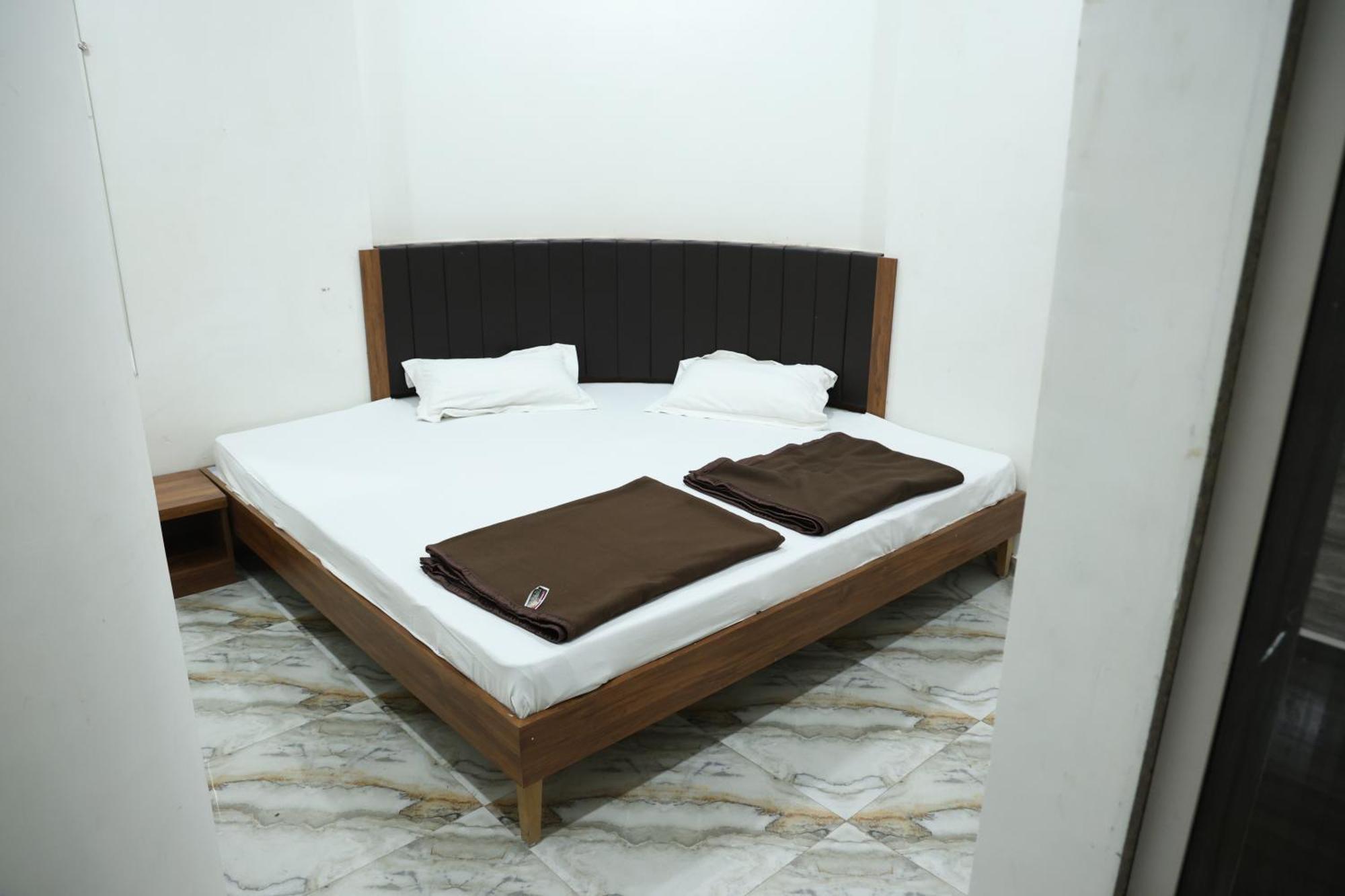 Hotel Aaram Kalupur Ahmadábád Exteriér fotografie