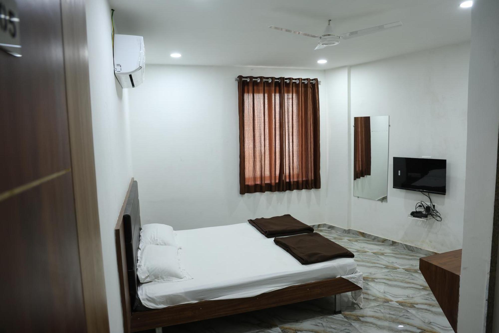 Hotel Aaram Kalupur Ahmadábád Exteriér fotografie